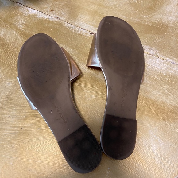 Gold slides - Picture 2 of 2